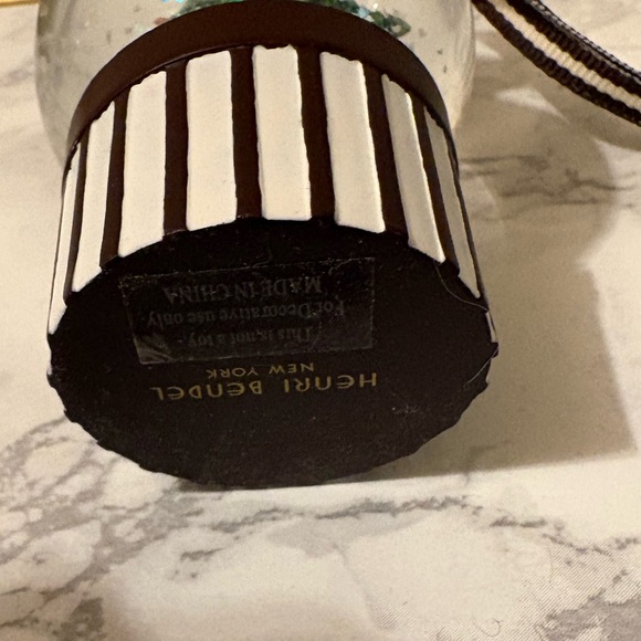 Ornament - Picture 6 of 6